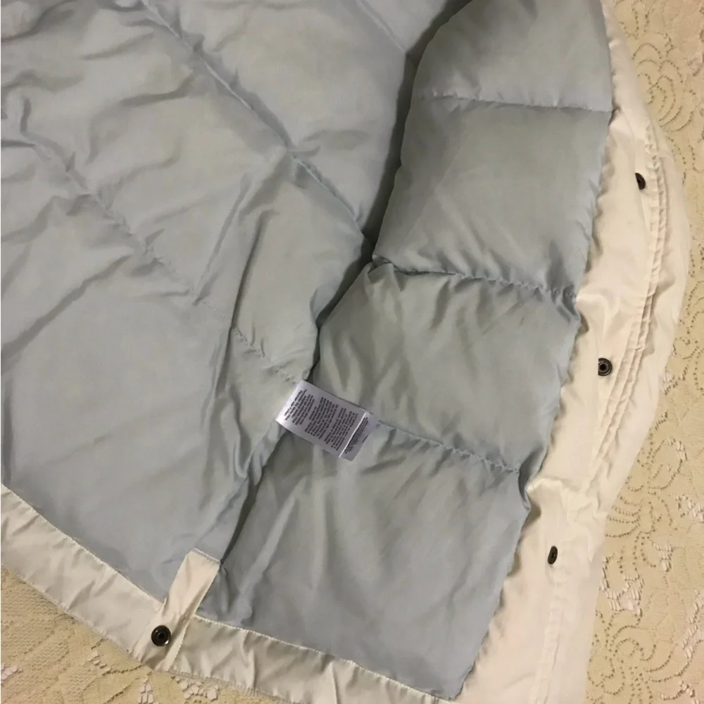 Women’s Columbia Down Jacket with Detachable Hood - Picture 11 of 16